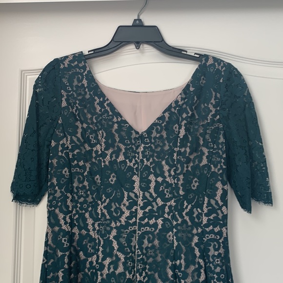 Elisa J Midi Lace Dress, Dark Green, Size 8 - Picture 5 of 9